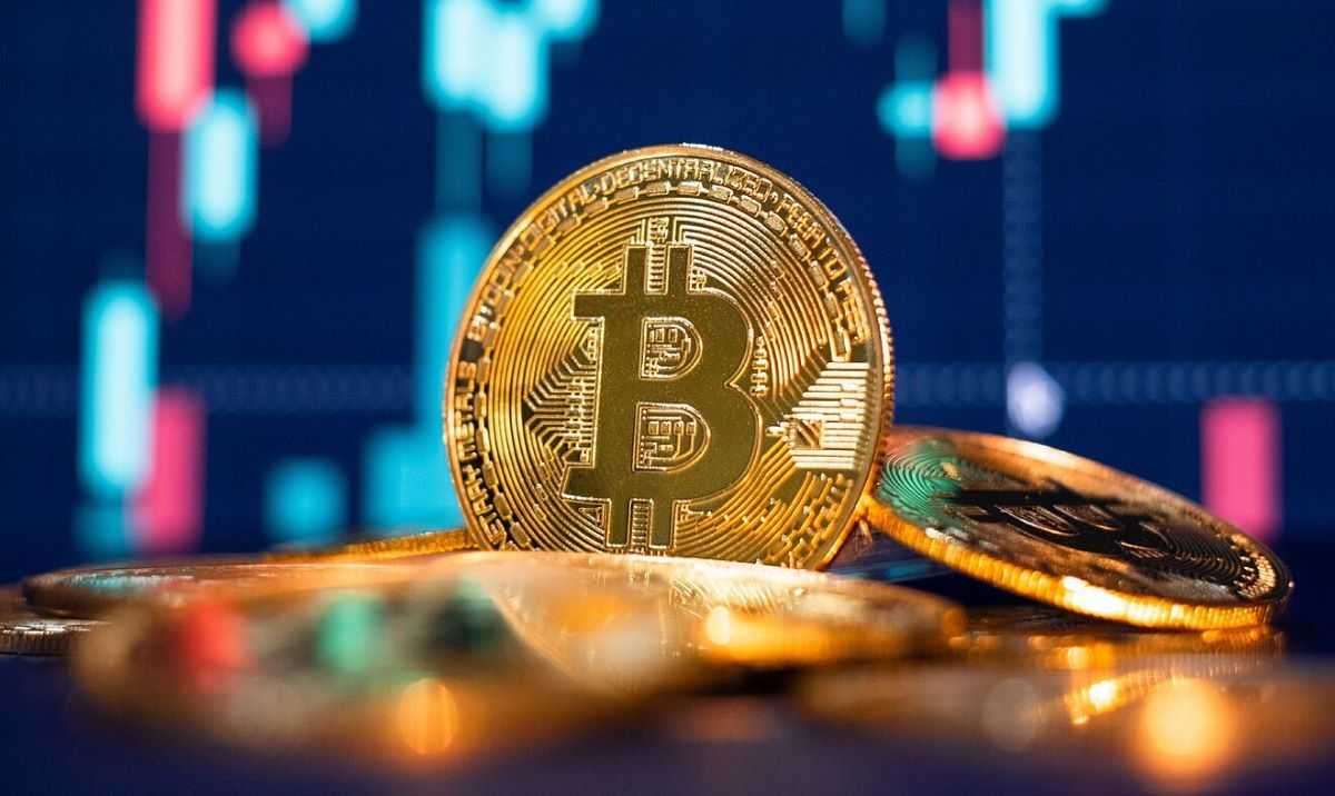 SEC Approves Grayscale’s New BTC Mini Trust ETF for NYSE Listing, Introducing Lower Fees and Tax Advantages for Shareholder